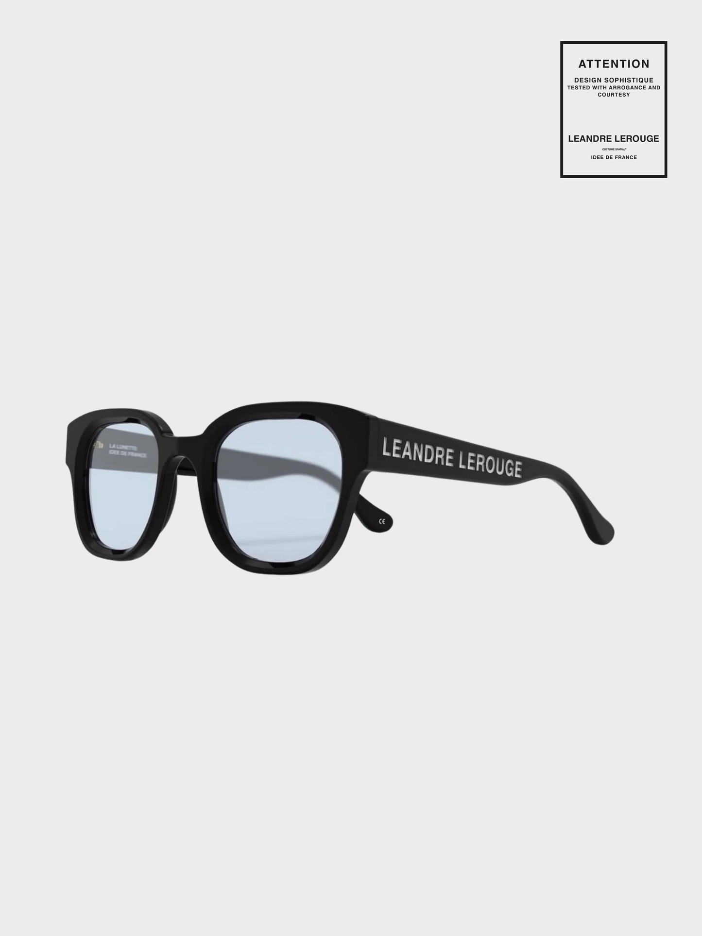 THE 01 BLUE GLASSES